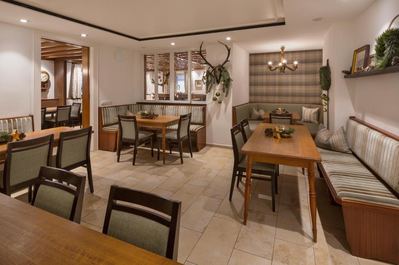 Edelsfeld Wirtshaus & Hotel Goldener Greif מראה חיצוני תמונה