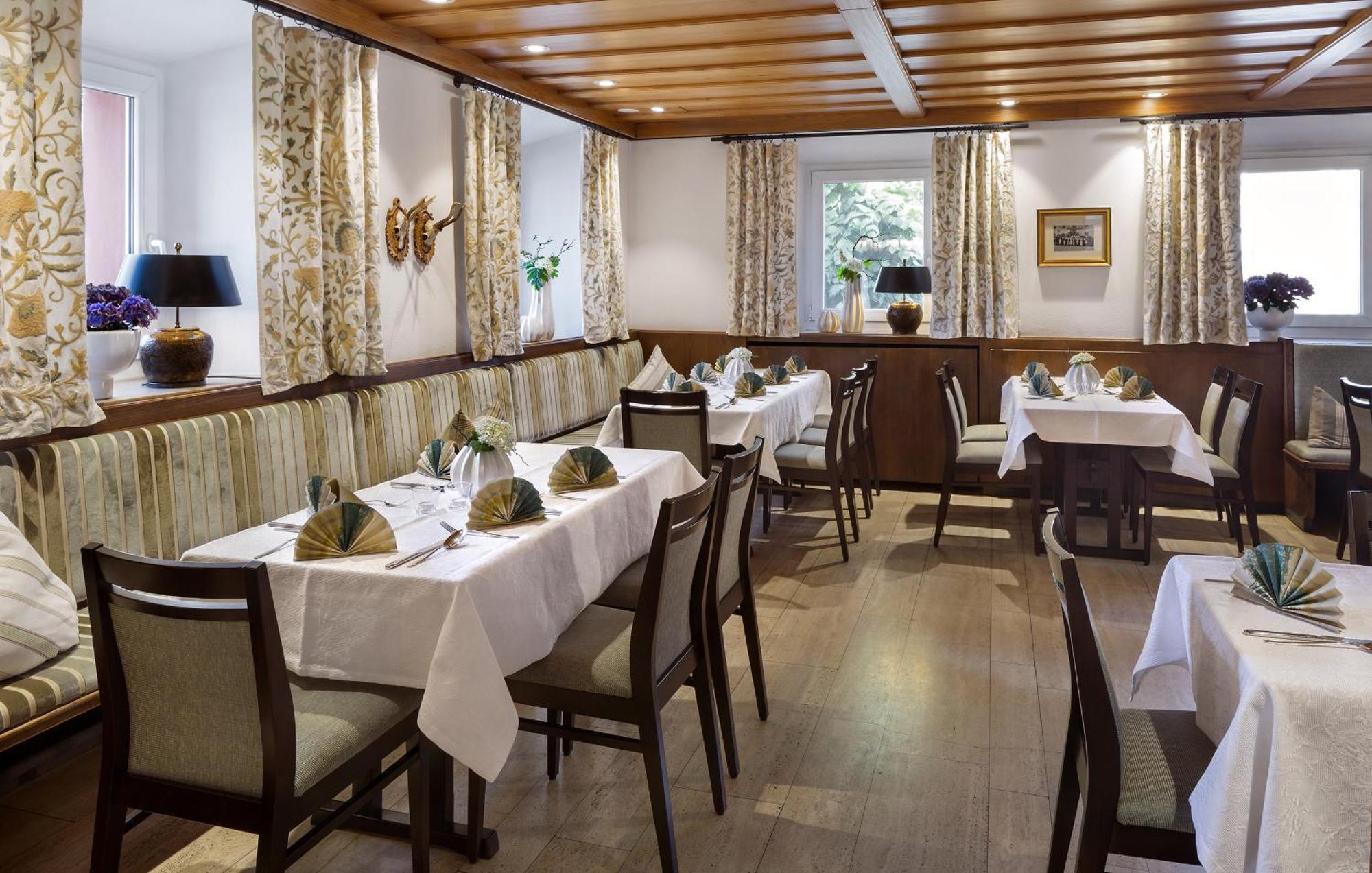 Edelsfeld Wirtshaus & Hotel Goldener Greif מראה חיצוני תמונה