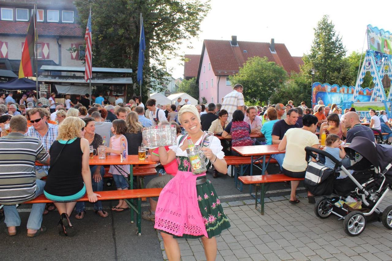Edelsfeld Wirtshaus & Hotel Goldener Greif מראה חיצוני תמונה